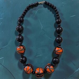 Vintage Hawaiian Kukui Nut Lei Necklace Hand Painted Black Poppy Red/Orange